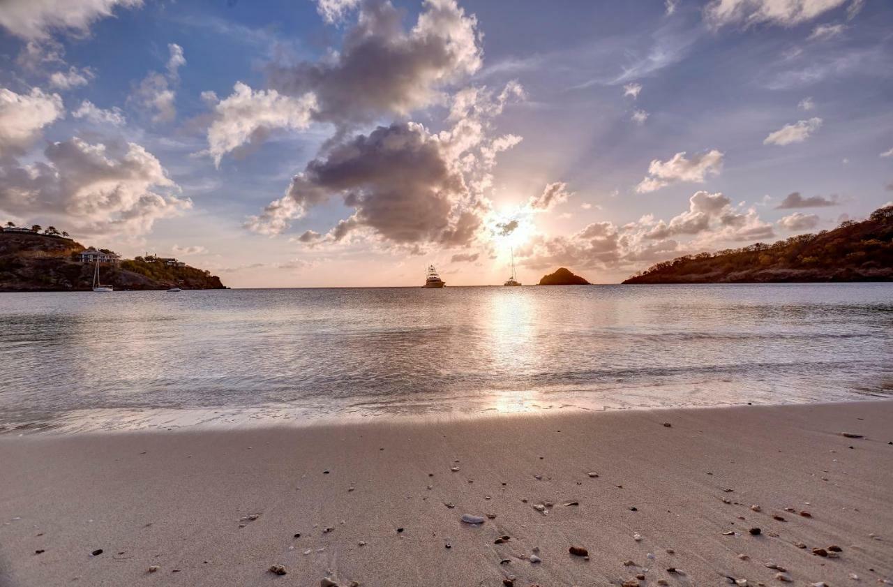 รอยัลตัน อันติกวา รีสอร์ต แอนด์ สปา - ออลอินคลูซีฟ Hotel Five Islands Village ภายนอก รูปภาพ
