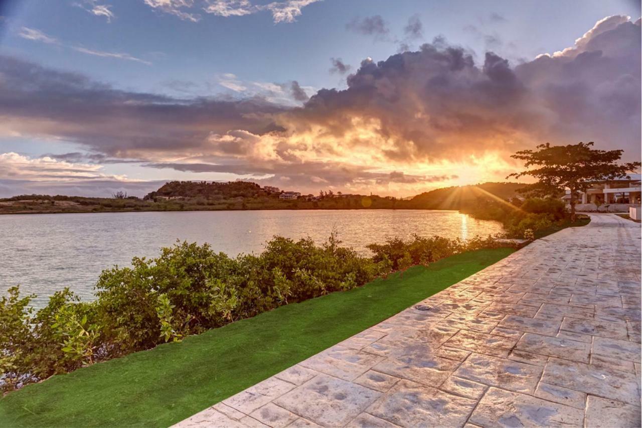 รอยัลตัน อันติกวา รีสอร์ต แอนด์ สปา - ออลอินคลูซีฟ Hotel Five Islands Village ภายนอก รูปภาพ
